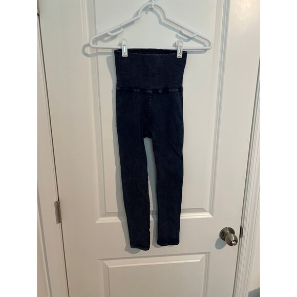 Free People Movement Ultra High Waisted Leggings – Size XS/S – Vintage - Picture 1 of 5